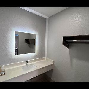 King Bed Studio Non-Smoking